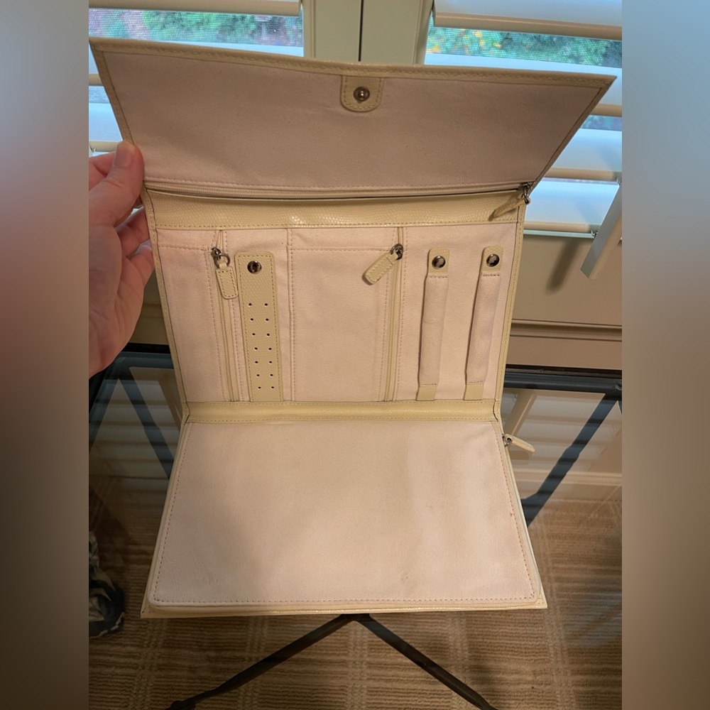 Mark and Graham Jewelry traveling case